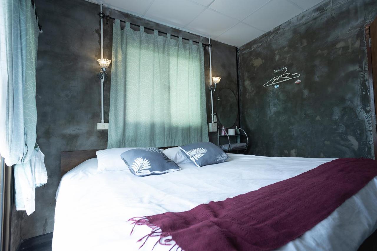 Falik Farm Stay Phra Nakhon Si Ayutthaya Exterior foto